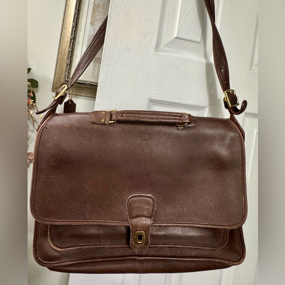 COPY - Vintage COACH Metropolitan Briefcase 5180 Old Coach Messenger Leather T0… - Picture 1 of 6